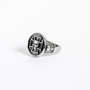 Anillo Cruz Calavera Gótica